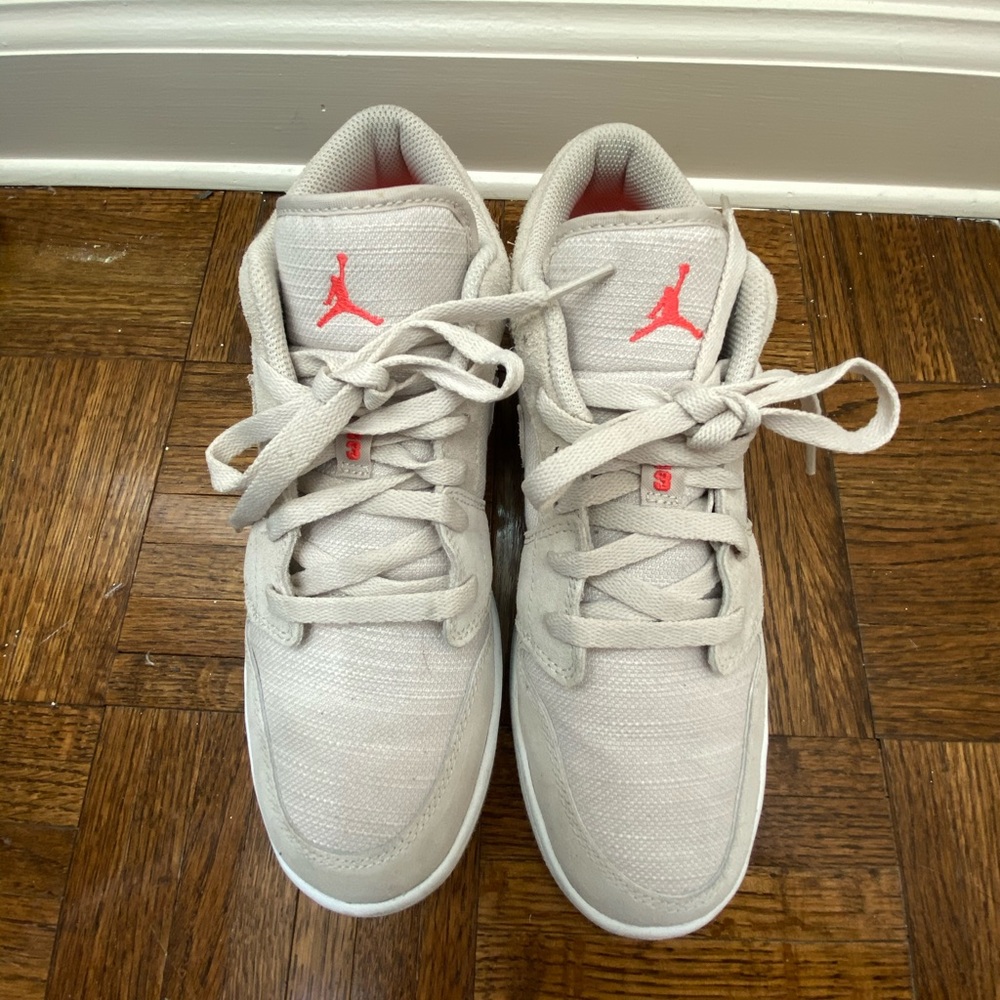 SOLD - Air Jordan 1 BG Low “Desert Sand” 6.5